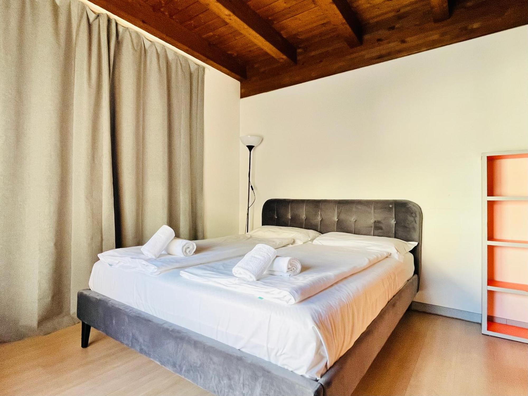 Guesthouse University By Lr - Self Check In Лугано Экстерьер фото