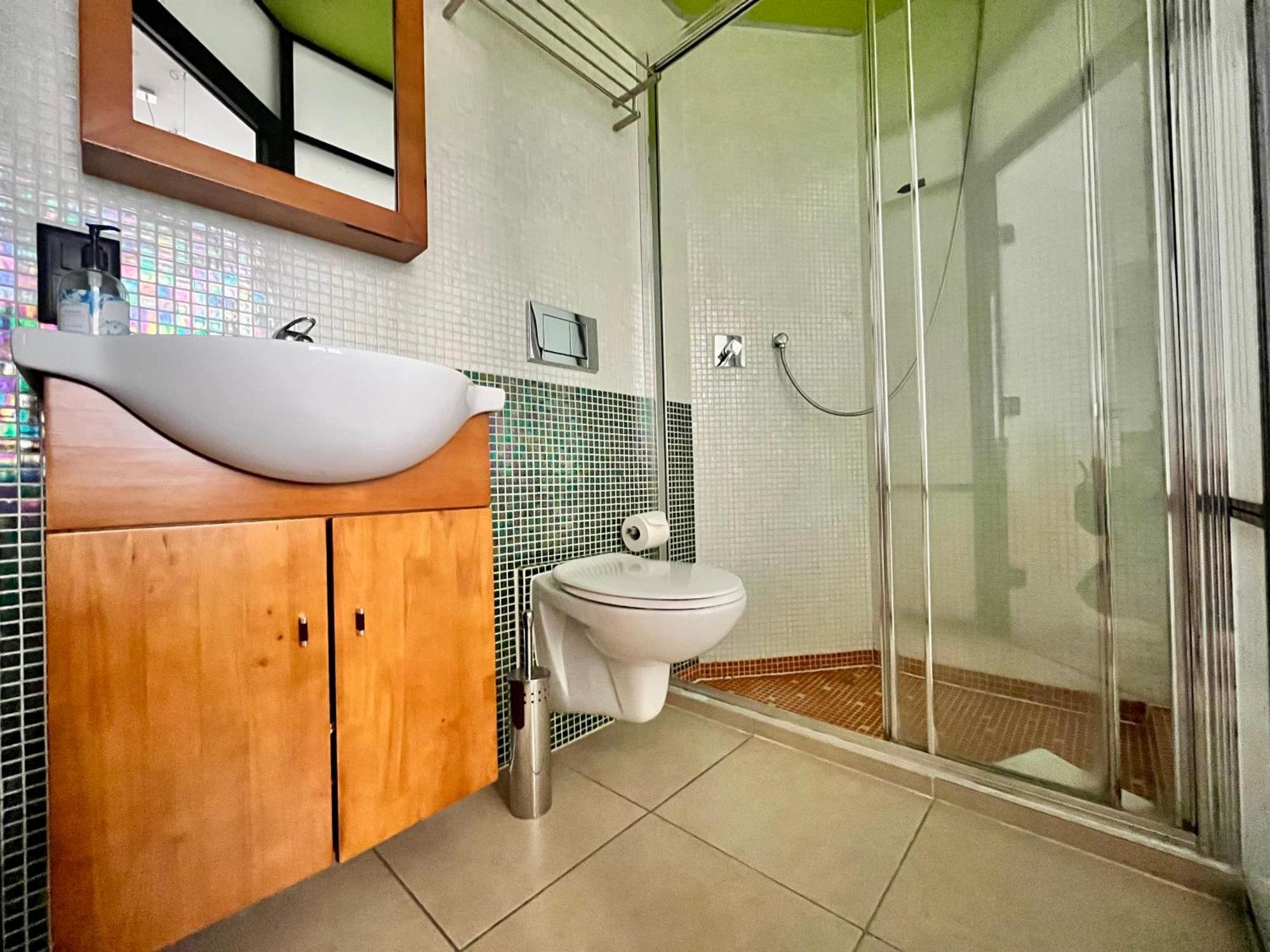 Guesthouse University By Lr - Self Check In Лугано Экстерьер фото