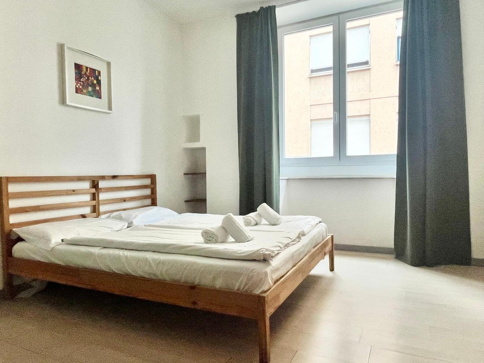 Guesthouse University By Lr - Self Check In Лугано Экстерьер фото